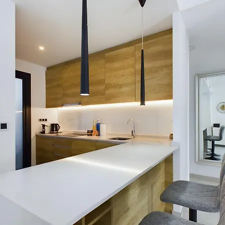 Sunset Waves Wood Apartment Benidorm